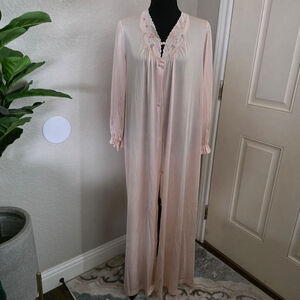 Women's Lorraine Vintage Pink Full Button Nightgown Robe with Floral Lace Collar